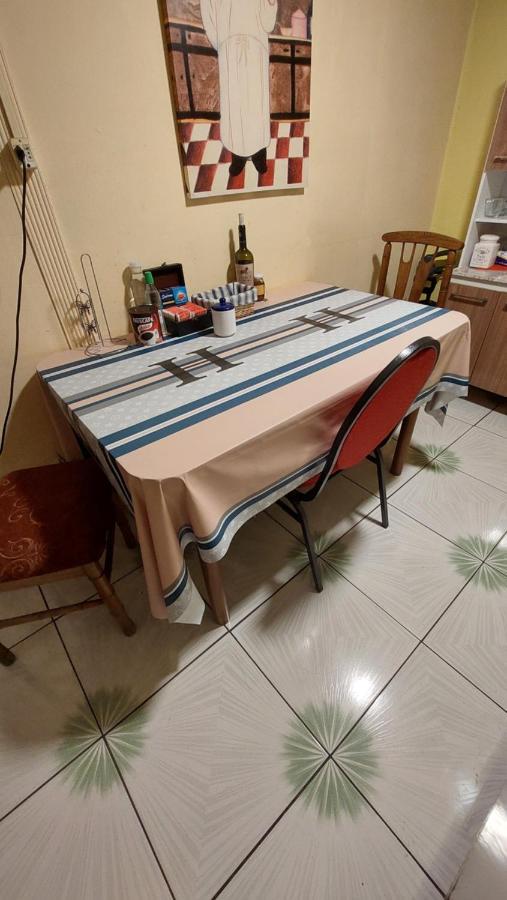 Hospedaje Familiar Punta Arenas Eksteriør billede